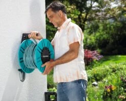 Gardena Classic Wall-Mounted Hose Reel W/ Hose Guide - 2650 14 Gardena Classic Wall-Mounted Hose Reel W/ Hose Guide - 2650 -Irrigation Tool Store garden hose reels gardena classic wall mounted hose reel w hose guide 2650 35441220649126