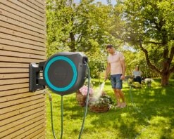 Gardena Wall-Mounted 25m Hose Reel RollUp M/L - 18620 -Irrigation Tool Store garden hose reels gardena wall mounted 25m hose reel rollup m l 18620 35441157111974
