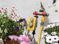 Hozelock 2 Way Tap Connector - 2252 -Irrigation Tool Store hozelock hose fittings hozelock 2 way tap connector 2252 10299000069