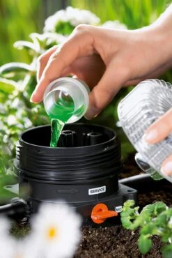 Gardena Liquid Fertilizer Dispenser - 8313 -Irrigation Tool Store irrigation pipe fittings stakes and adaptors gardena liquid fertilizer dispenser 8313 35441449009318