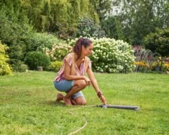 Gardena Aquazoom M 250 M² Oscillating Sprinkler - 18712 -Irrigation Tool Store lawn sprinklers gardena aquazoom m 250 m oscillating sprinkler 18712 35441576706214