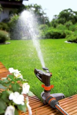 Gardena Comfort Impulse Sprinkler On Spike - 8141 -Irrigation Tool Store lawn sprinklers gardena comfort impulse sprinkler on spike 8141 35441652564134