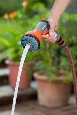 Gardena Classic Multi Sprayer - 18313 15 Gardena Classic Multi Sprayer - 18313 -Irrigation Tool Store spray guns and lances gardena classic multi sprayer 18313 35440617652390